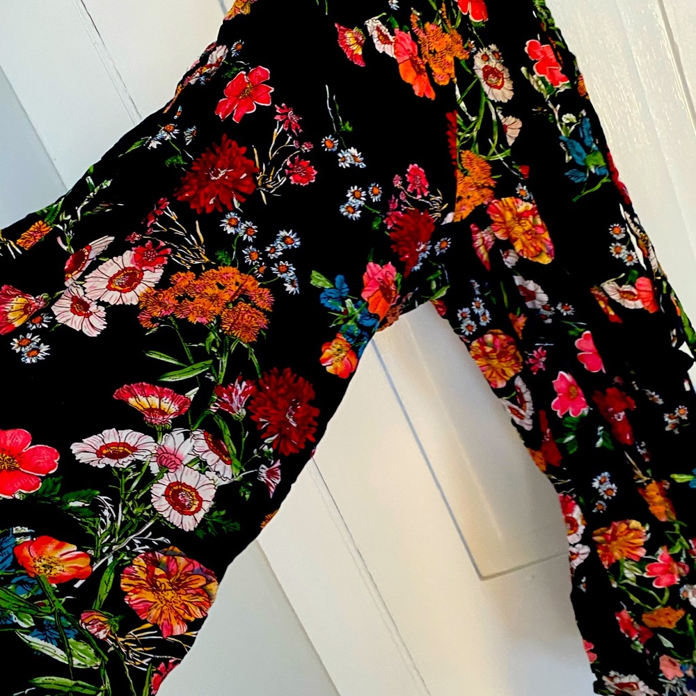 Shein Flare Capris